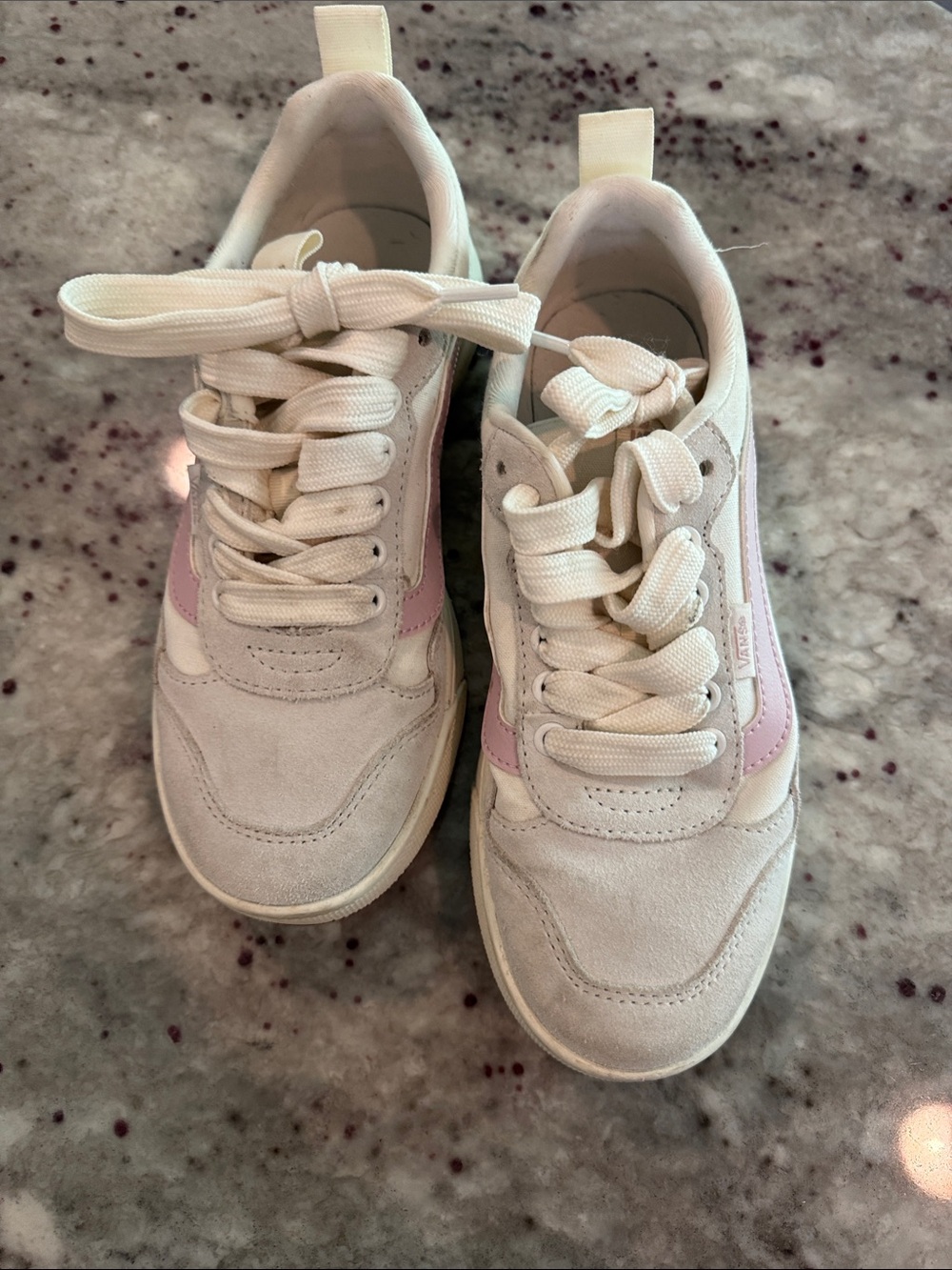 Vans Women's Cream Sneakers with Light Pink Side Stripe